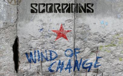 Hơn 30 năm làn gió đổi mới “Wind of change”