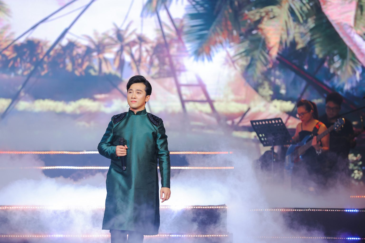 NSƯT Quang Hào: Nặng lòng với quê hương