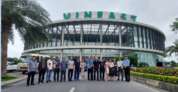 Cuộc thi sáng tác ca khúc “VinFast – Khát vọng vì Việt Nam xanh và hùng cường”