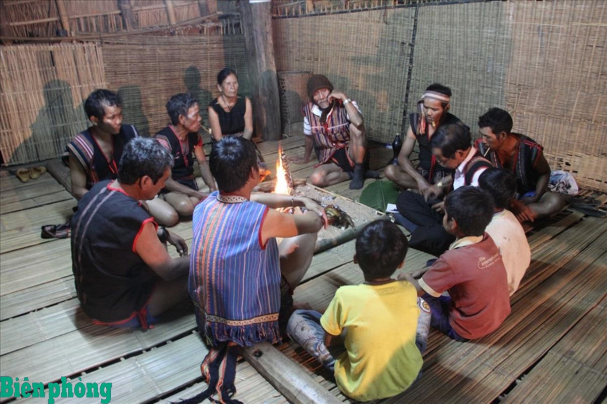 Hát kể khan, kho tàng văn hóa sống của người M'nông giữa đại ngàn Tây Nguyên