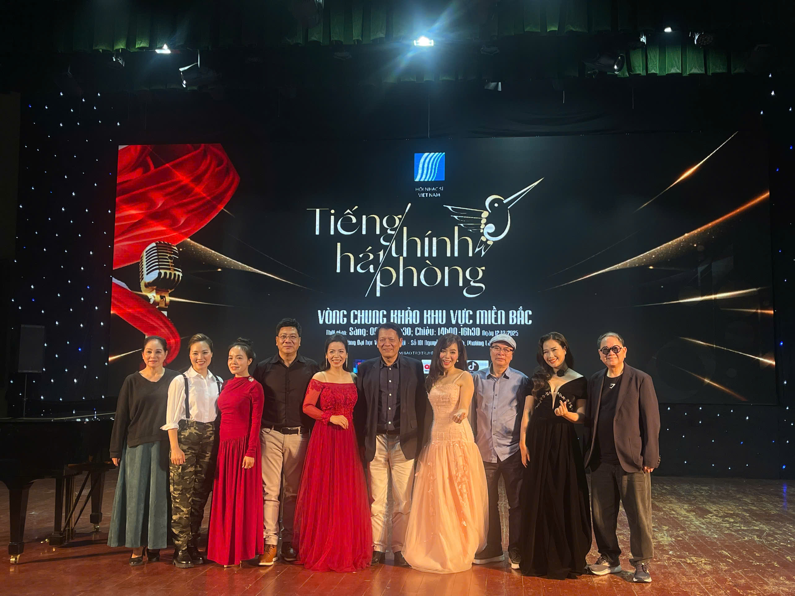 DANH SÁCH THI SINH VÀO VÒNG CHUNG KHẢO CUỘC THI "TIẾNG HÁT THÍNH PHÒNG TOÀN QUỐC 2025"