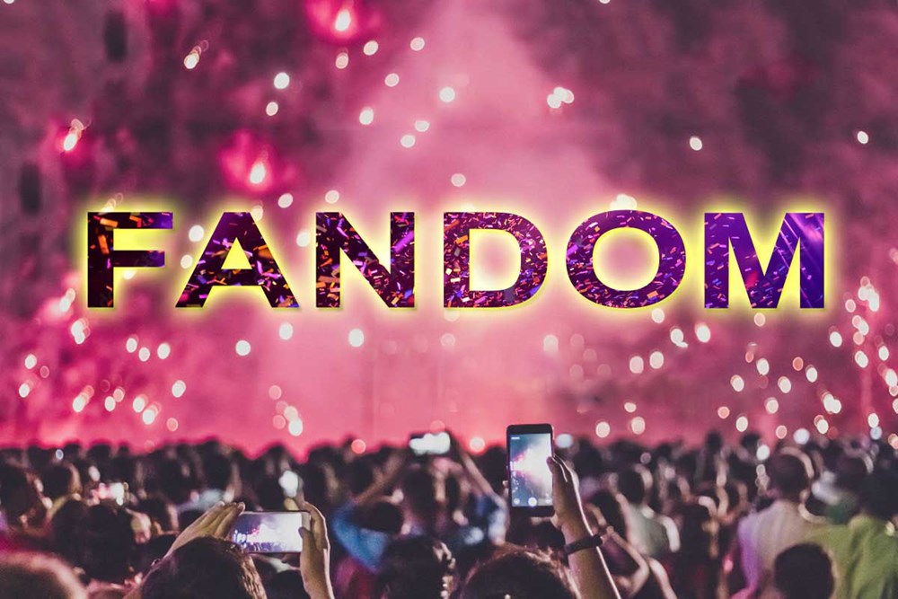 Văn hóa thần tượng và sự sụp đổ của những “hào quang ảo”