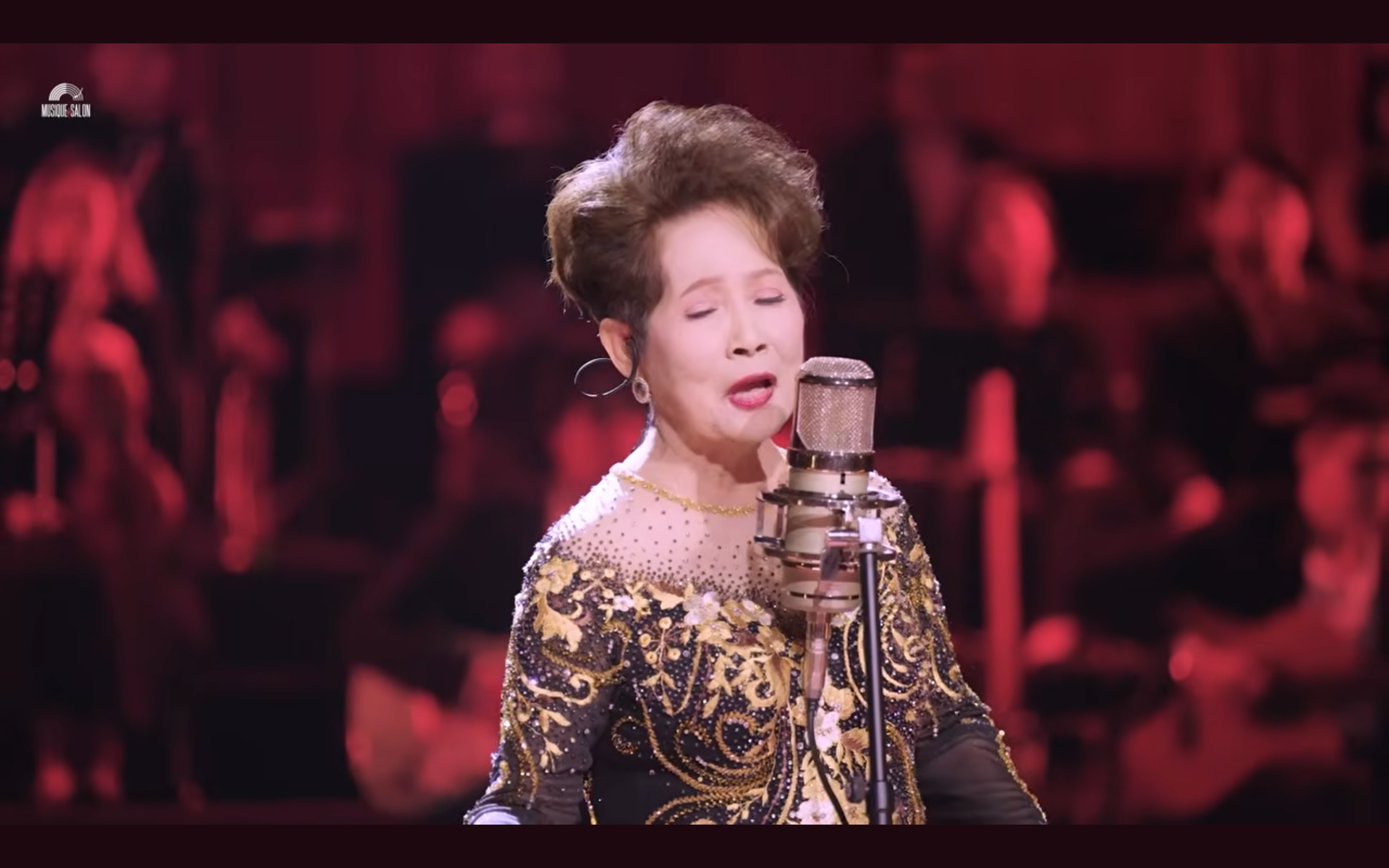 ĐÁM CƯỚI ĐẦU XUÂN